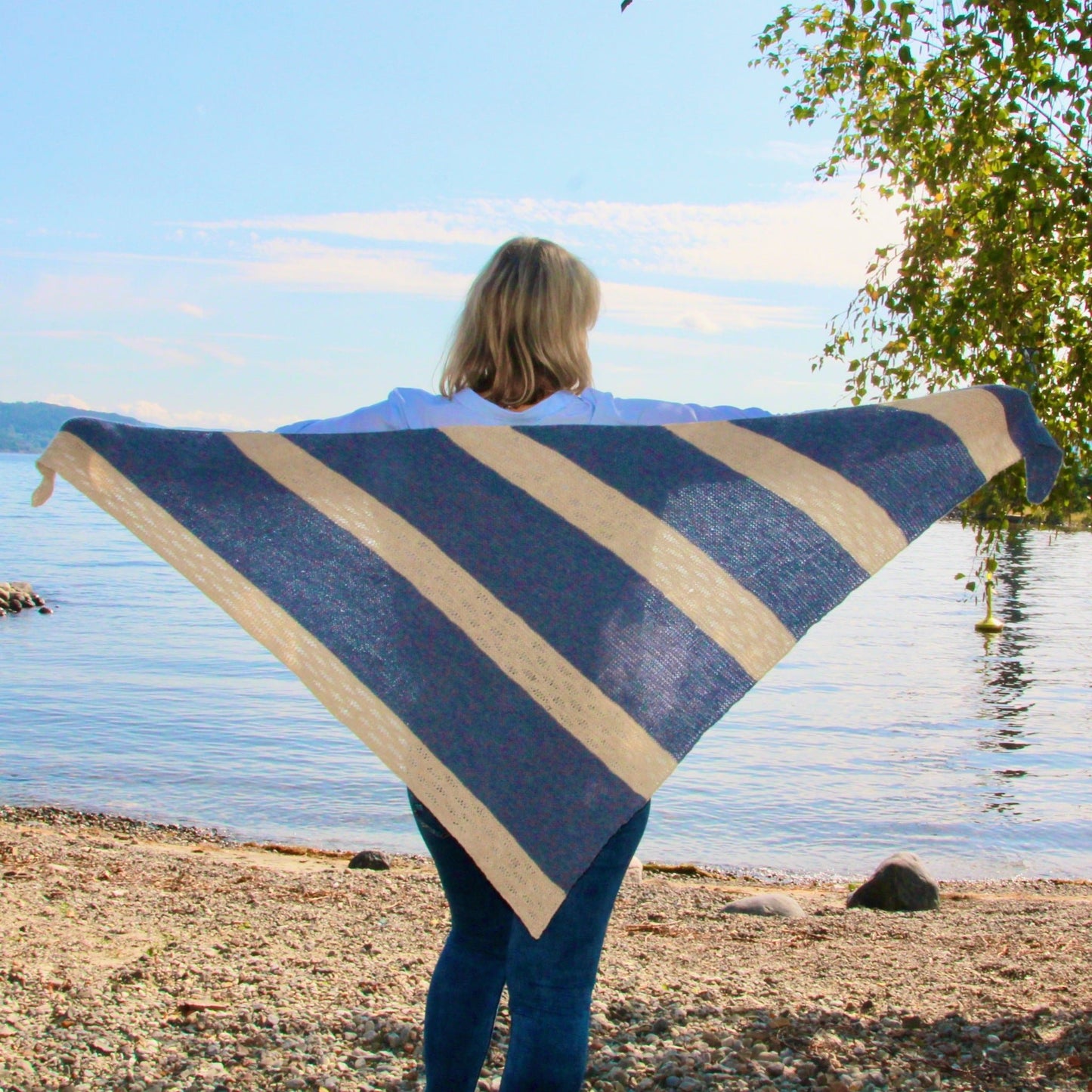 Havbris sjal - perfekt for både nybegynnere og erfarne strikkere - Strikkeredet Design - Strikkeoppskrift