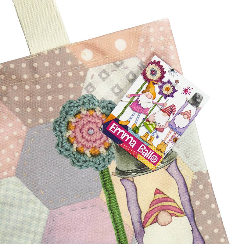 Prosjektveske – Crafting Gnomes – Emma Ball - Strikkeredet Design - Prosjektveske