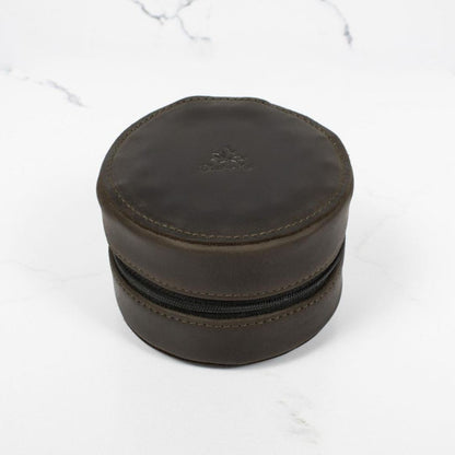 Rund tilbehørsboks i ekte lær - Thread & Maple