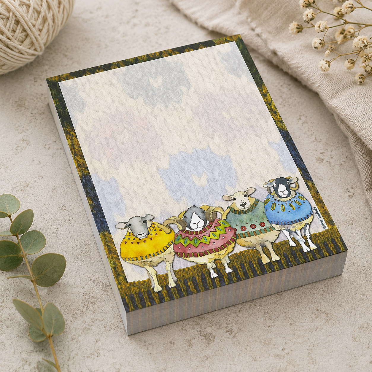 Notatblokk A6 – Sheep In Sweaters – Emma Ball