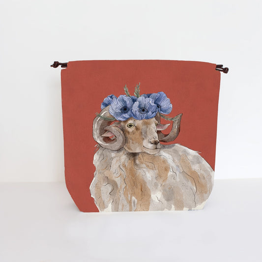 Lou the Sheep – Prosjektpose – The Blue Rabbit House