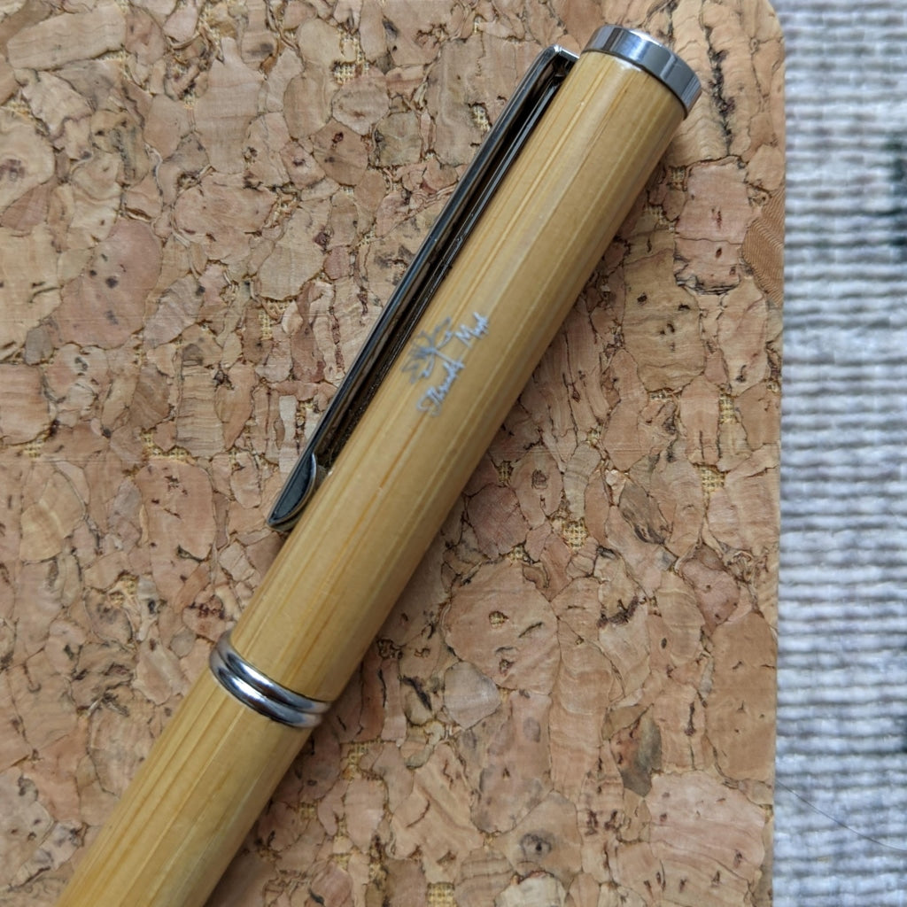 Bambuspenn fra Thread & Maple