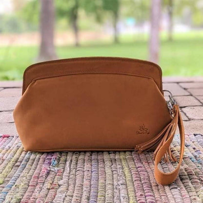 Elegant prosjektveske i ekte lær - Strikkeredet Design - Veske i ekte lær