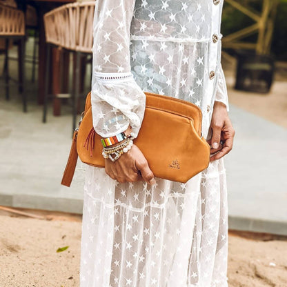 Elegant prosjektveske i ekte lær - Strikkeredet Design - Veske i ekte lær