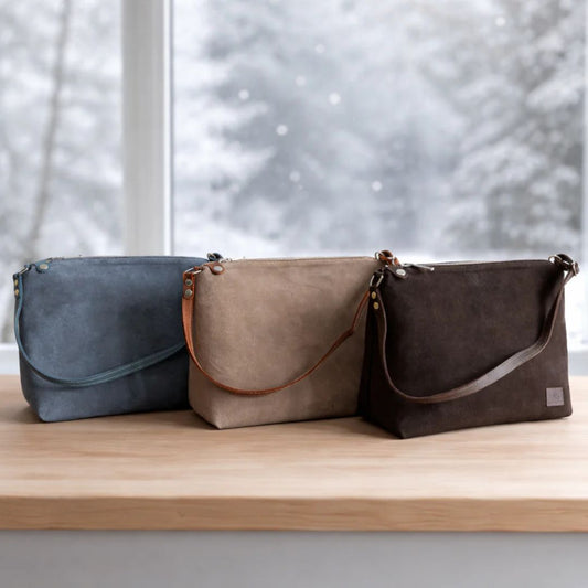 Flow bag – elegant veske i semsket skinn - Strikkeredet Design - Veske i ekte lær