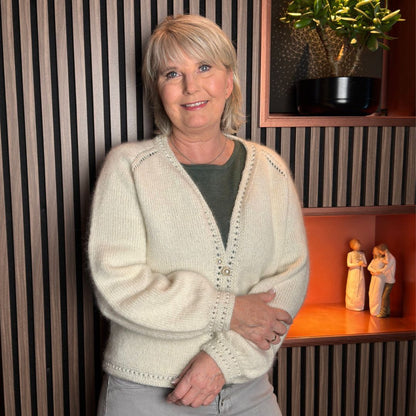 Hverdagslykkejakke - Strikkeredet Design - Strikkeoppskrift