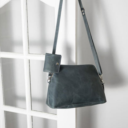 Magnetisk tilbehørspung i ekte skinn fra Thread & Maple - Strikkeredet Design - Thread and Maple håndlagde lærprodukter