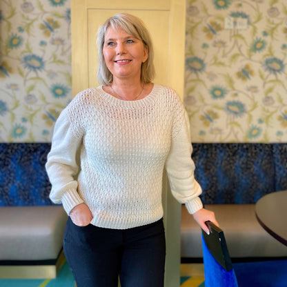 Mariannes genser - Strikkeredet Design - 