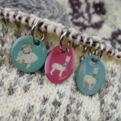 Maskemarkører i metallboks (6 stk) – Alpacas & Friends – Emma Ball - Strikkeredet Design - Annet strikketilbehør