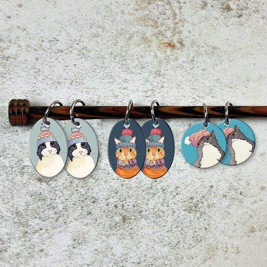 Maskemarkører – ring – Cats In Hats – Emma Ball - Strikkeredet Design - Strikketilbehør
