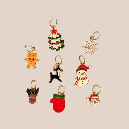 Maskemarkør – gullfarget med julemotiv - Strikkeredet Design - Annet strikketilbehør