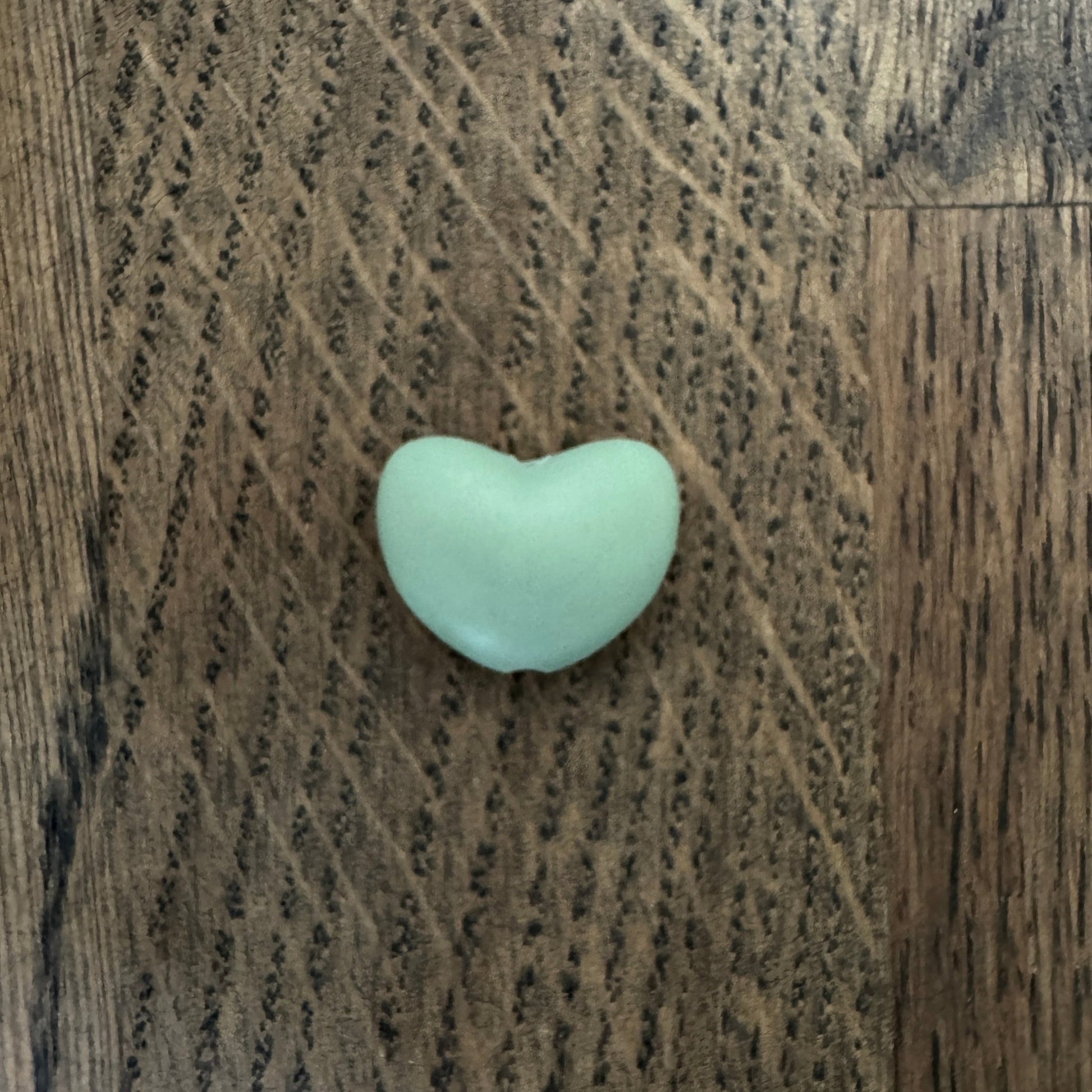 Maskestoppere - 3D Hjerteformede – pastellfarger - Strikkeredet Design - Annet strikketilbehør