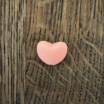 Maskestoppere - 3D Hjerteformede – pastellfarger - Strikkeredet Design - Annet strikketilbehør