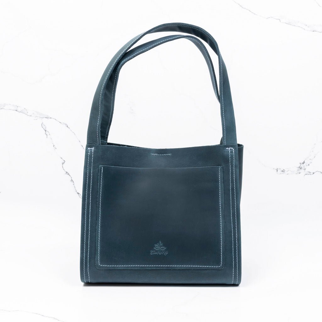 Mini Boxy Tote - veske i skinn - Thread & maple - Strikkeredet Design - 