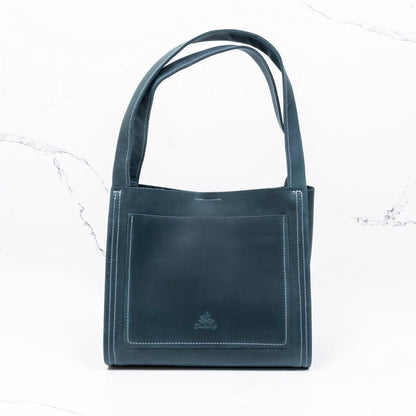 Mini Boxy Tote - veske i skinn - Thread & maple - Strikkeredet Design - 