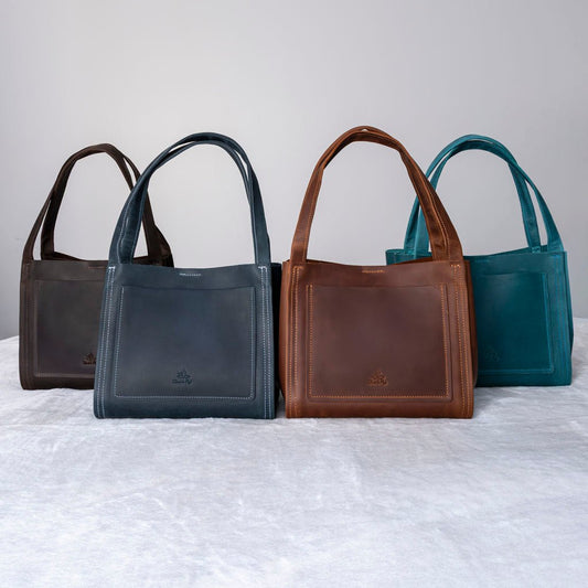 Mini Boxy Tote - veske i skinn - Thread & maple - Strikkeredet Design - 