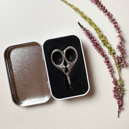 Minisaks Vintage – Perfekt for presist håndarbeid - Strikkeredet Design - Annet strikketilbehør