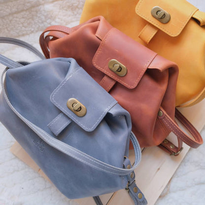 Pop Up veske, med et stilig, retro design – Perfekt til små strikkeprosjekter - Strikkeredet Design - Veske i ekte lær