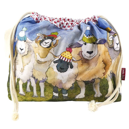 Prosjektveske med snøring – Happy Sheep – Emma Ball - Strikkeredet Design -