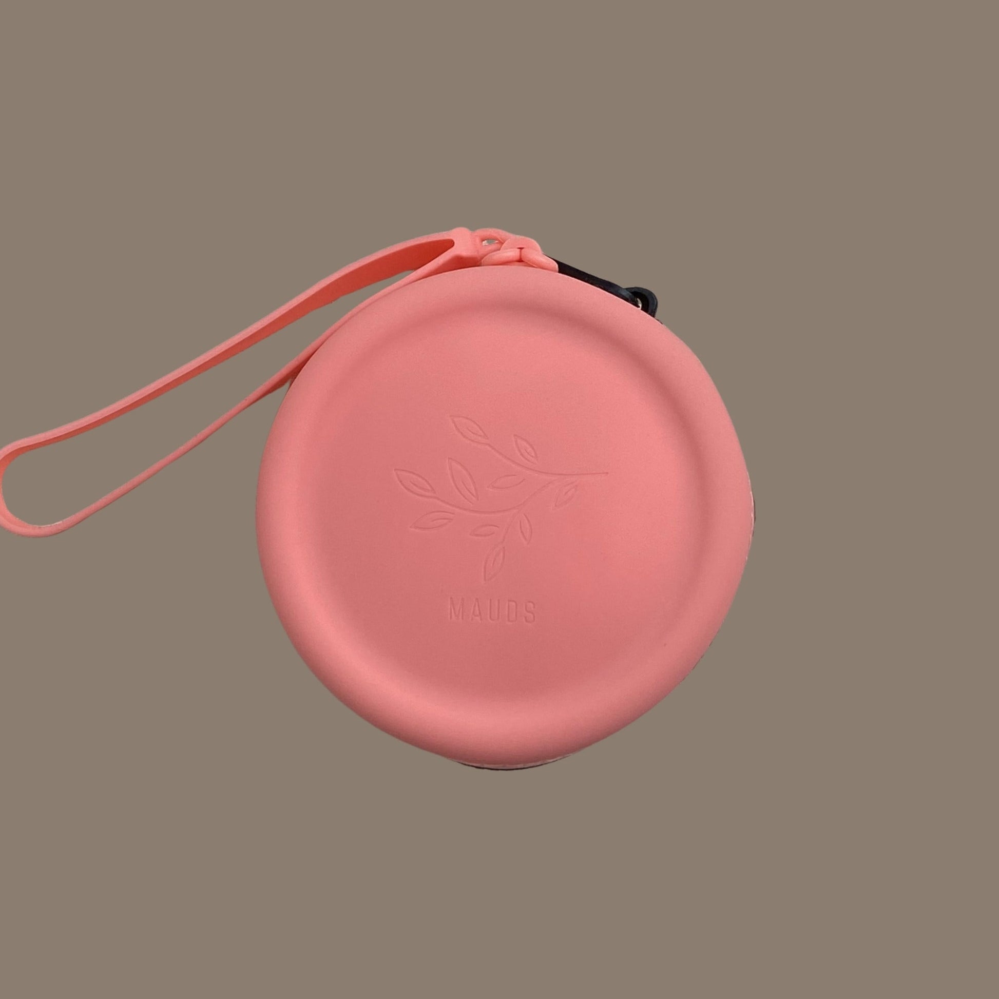 Silikon vaierveske med fleksible vaiere og praktisk trykklås - Strikkeredet Design - Annet strikketilbehør