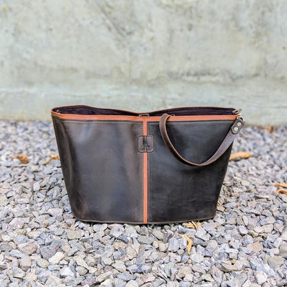 Telescopic Tote – vesken som vokser med prosjektet ditt! - Strikkeredet Design - Veske i ekte lær