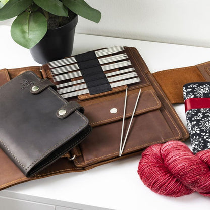 Thread and Maple innleggsmappe for settpinner/strømpepinner, 15 cm lengde - Strikkeredet Design - Thread and Maple innleggsmapper for strikkeverktøy