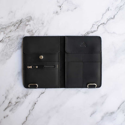 Thread and Maple Prosjektmappe – ideell oppbevaring for verktøy til pågående strikkeprosjekter - Strikkeredet Design - Thread and Maple innleggsmapper for strikkeverktøy