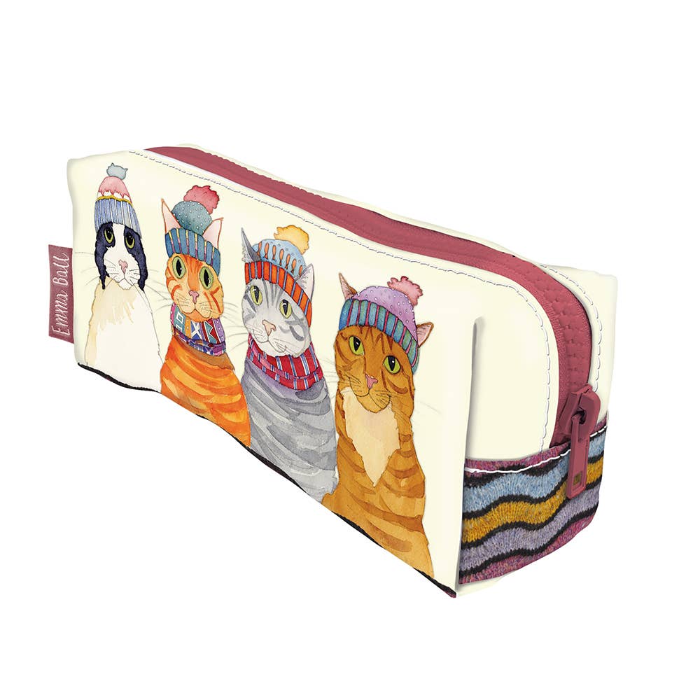 Tilbehørsveske/pennal – Cats In Hats – Emma Ball - Strikkeredet Design -